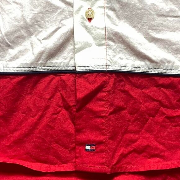 SOLD // Y2k Tommy Hilfiger button shirt - Picture 3 of 5